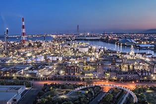 全国工場夜景都市の一つです