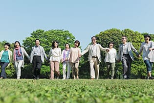 働きたいシニアを応援する街です