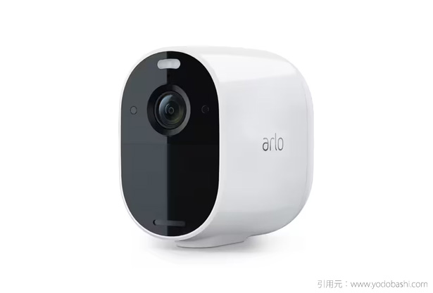 ③Arlo（アーロ）Essential Spotlight 無線セキュリティカメラ