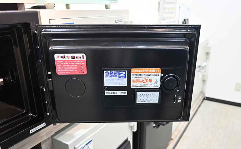 ロック部分や扉の不具合