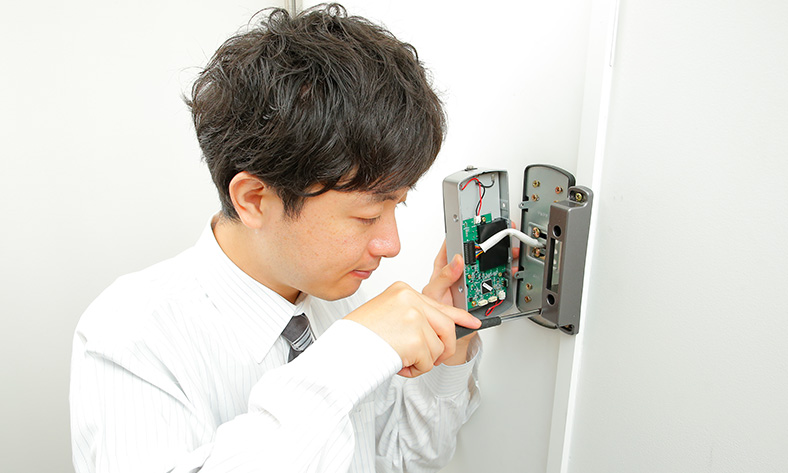 スマートロックの設置型 施工