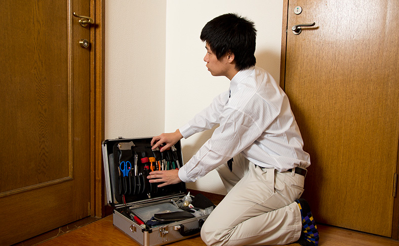 鍵屋さんを呼ぶ