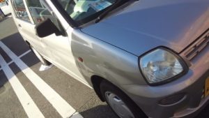 東灘区青木：三菱軽自動車