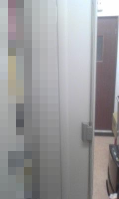 ピッキングツールを使った作業（中央区銀座一丁目）